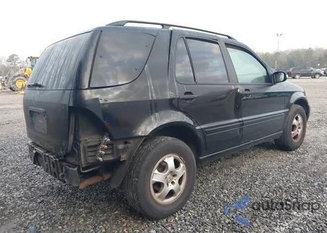 2002 Mercedes-Benz Ml 320 z USA, uszkodzony, nr VIN 4JGAB54E32A333996